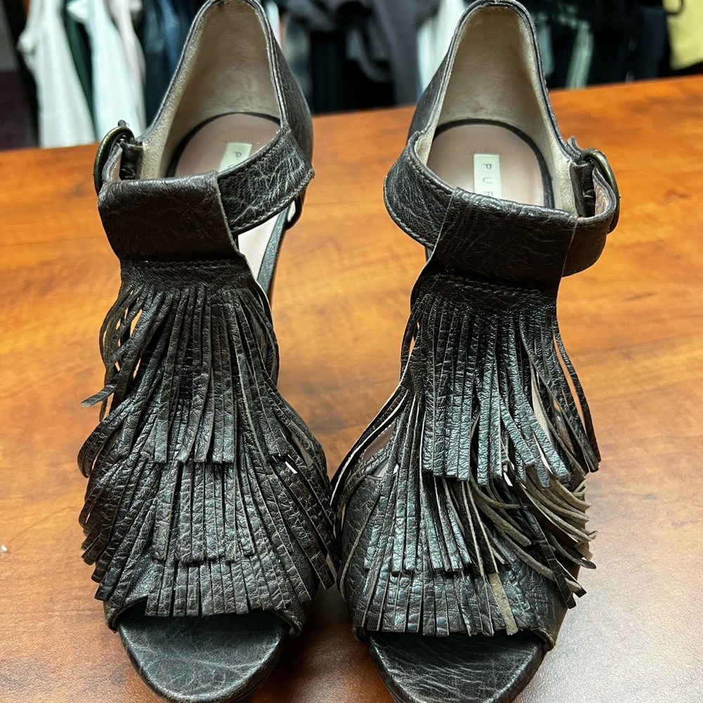 Pura Lopez brown leather platform heels